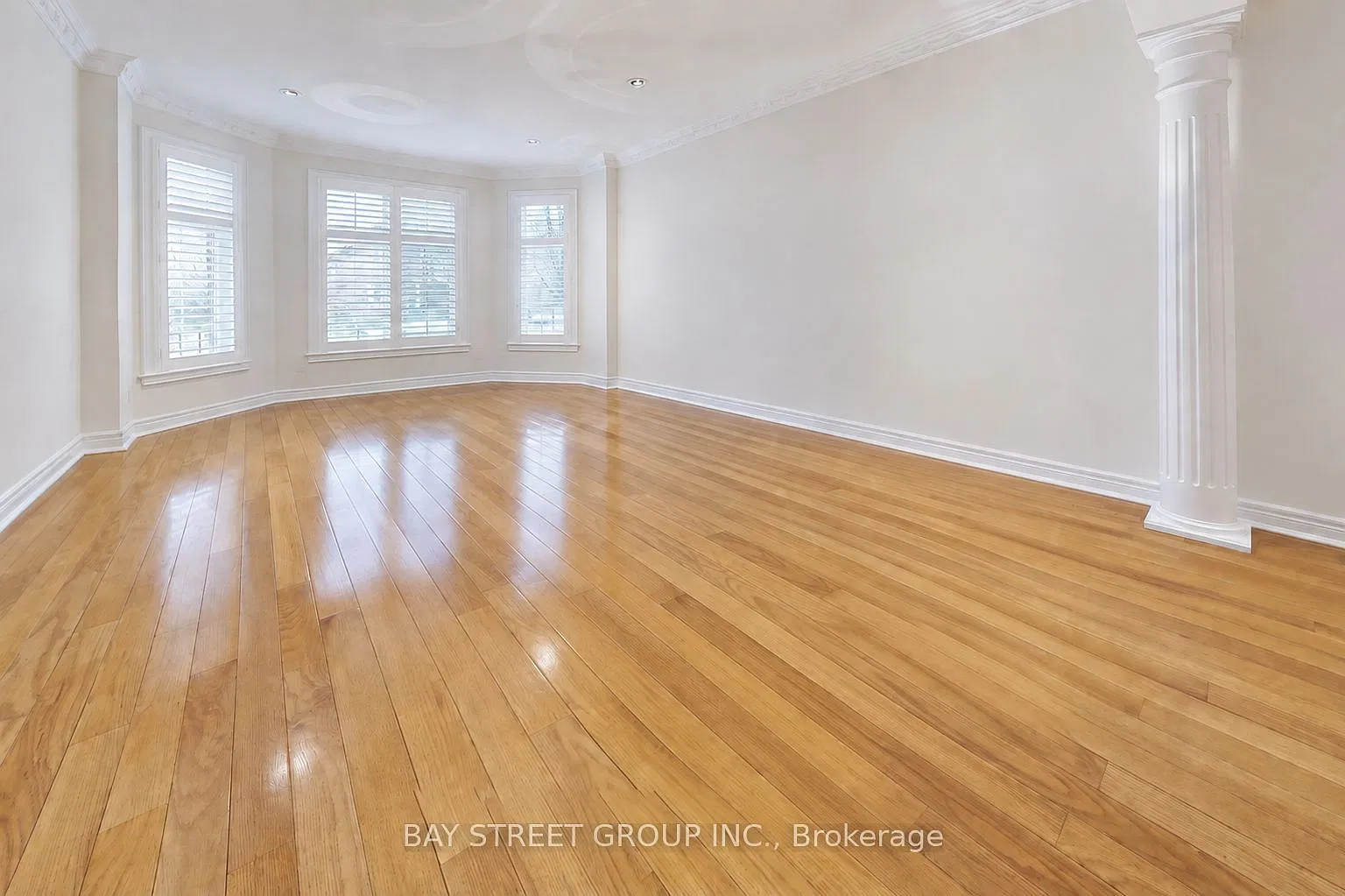 6 bed, $5,500 — Photo 4