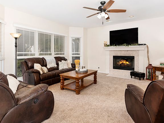 5th image of 24639 Lincolnway St