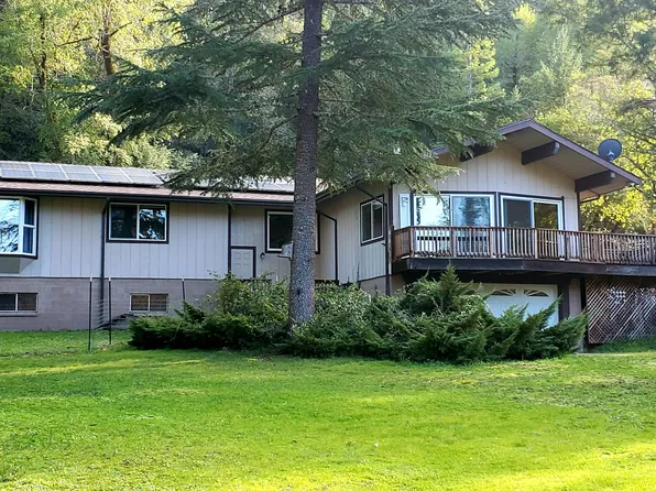 1025 Kimtu Rd, Garberville, CA 95542