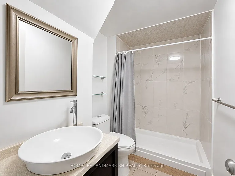 67 Morgan Ave #B — Photo 9