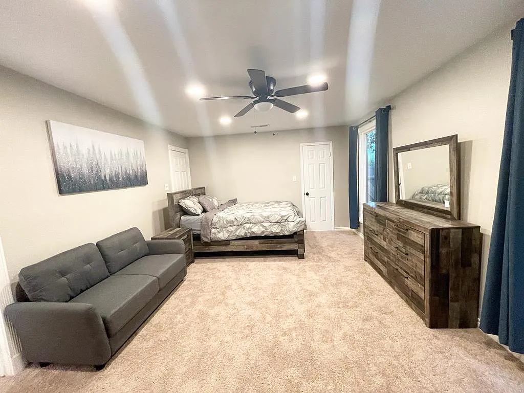 11610 Gunsmoke Cir — Photo 2