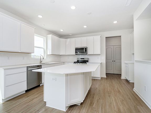 2nd image of 16495 Wrangell Cir