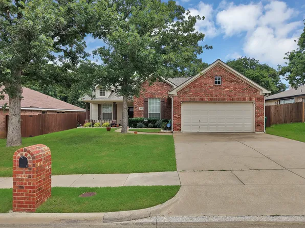 3829 Chimney Rock Dr, Denton, TX 76210