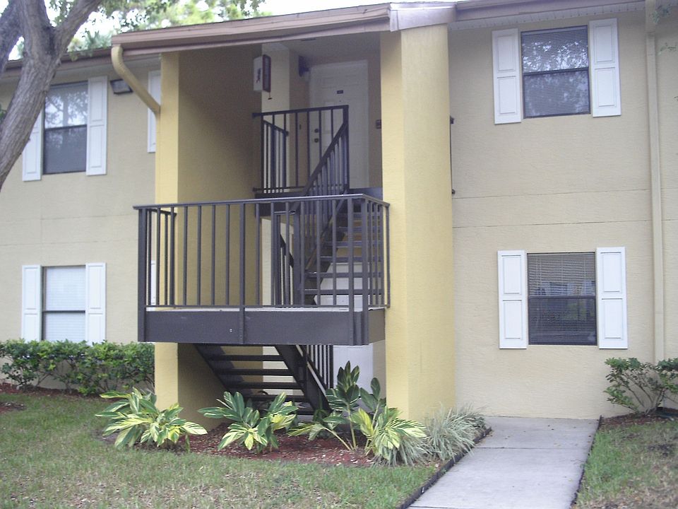 Front of unit