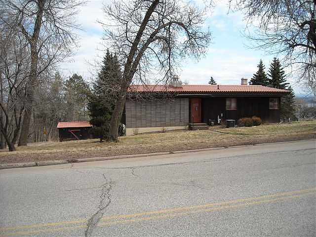 1st image of 1325 Lincoln Park Dr