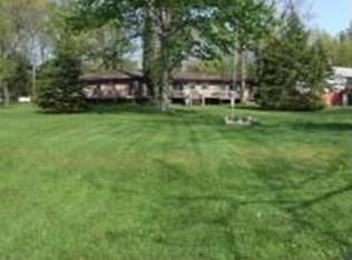 354 Minkler Lake Rd, Allegan, MI 49010