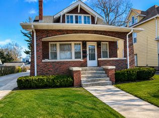 1117 North Ave FLOOR 1, Waukegan, IL 60085
