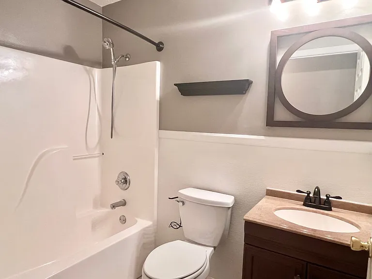 7514 Bowers Dr — Photo 10