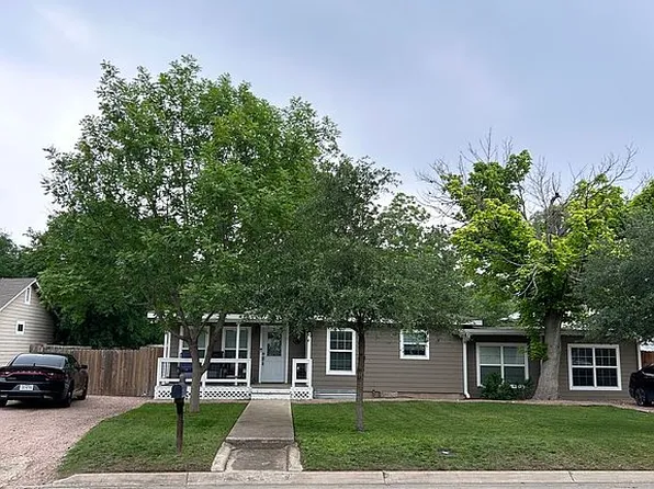 401 S Lewis Ave, Kerrville, TX 78028