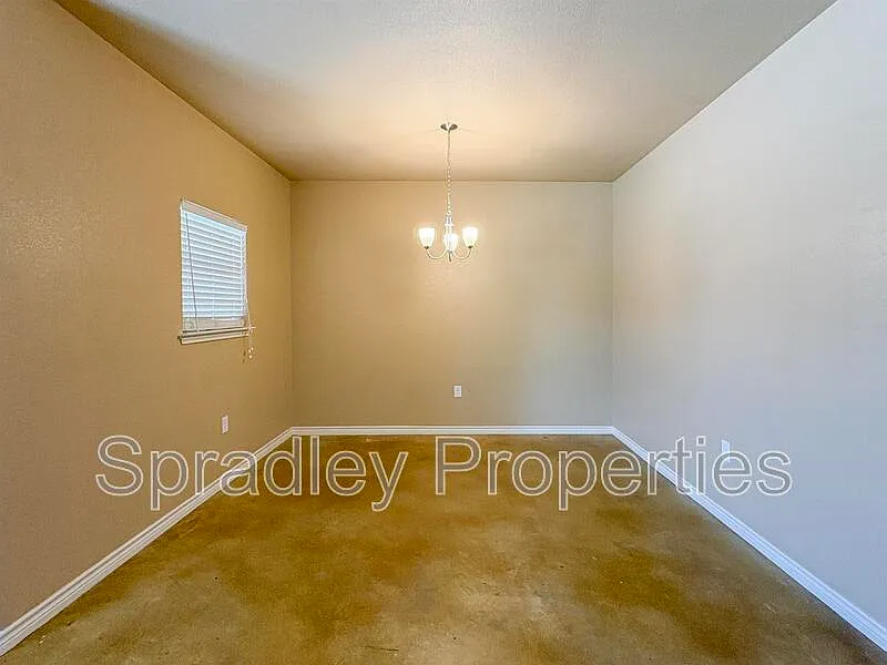 The Greens at 205 Loop — Photo 3