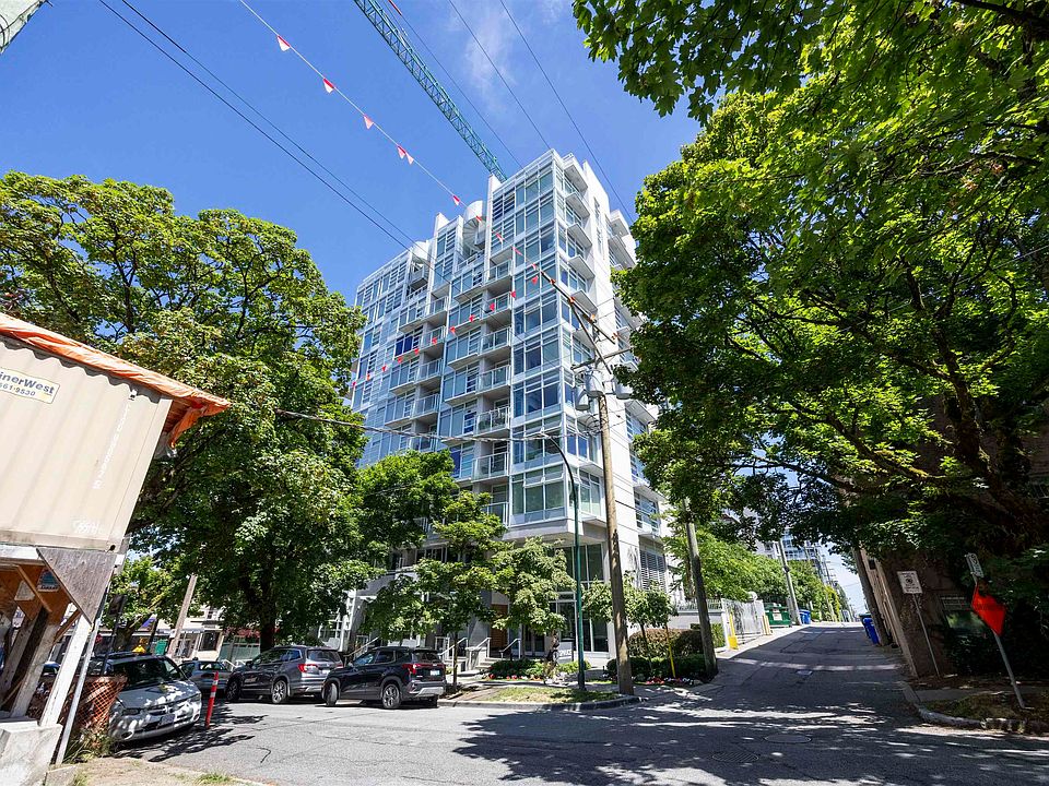 1st image of 2550 Spruce St #703