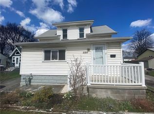 2184 Norton St, Rochester, NY 14609
