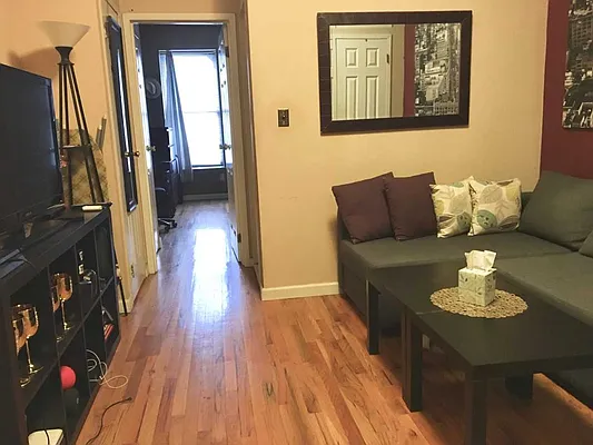 Rented by Jeffrey Mosczyc, LREB | media 22