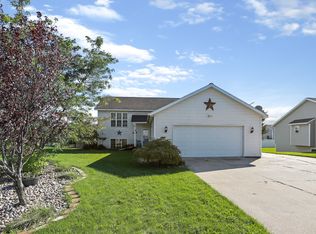 9260 Northwind Dr, Zeeland, MI 49464