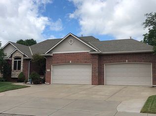 1632 E Tiara Pines Pl, Derby, KS 67037