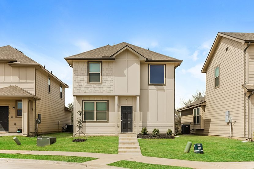 1st image of 5104 Applegate Dr