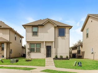 5104 Applegate Dr, Fort Worth, TX 76119