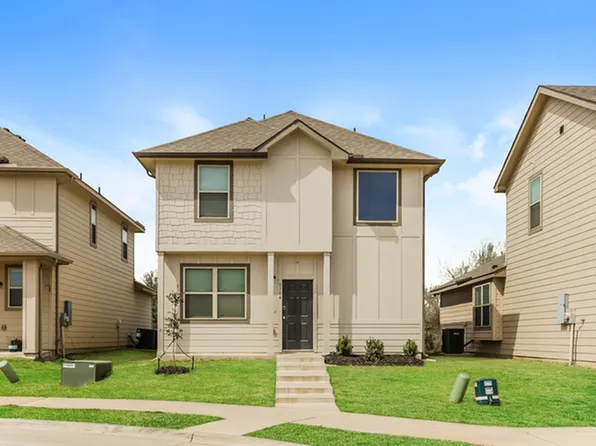 5104 Applegate Dr, Fort Worth, TX 76119