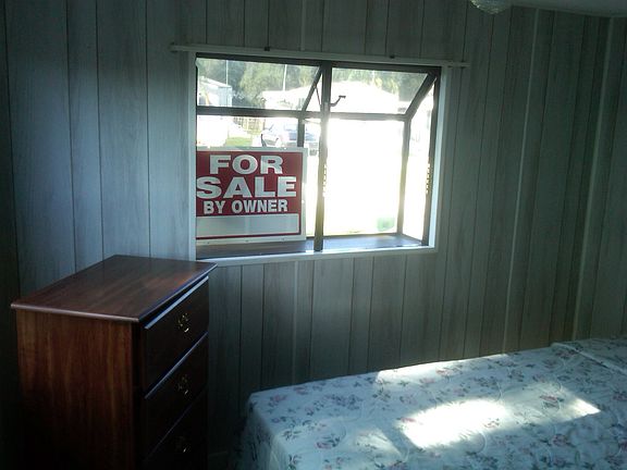 4th image of 104 Clairmar Cir