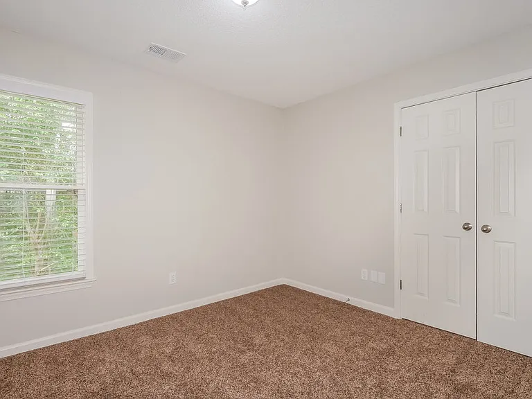 8982 Carrollwood Ln E — Photo 13