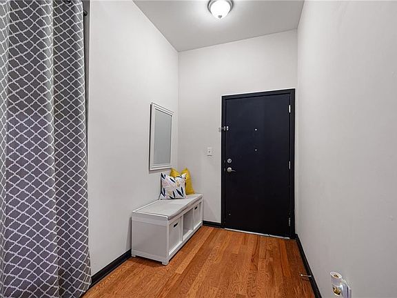 4th image of 5300 Peachtree Rd Unit 501