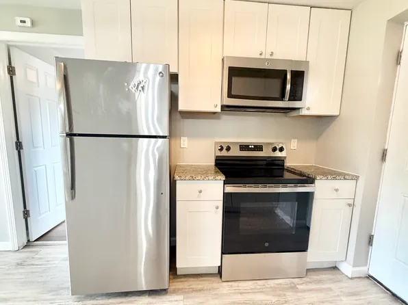 129 Cosey Beach Ave, East Haven, CT