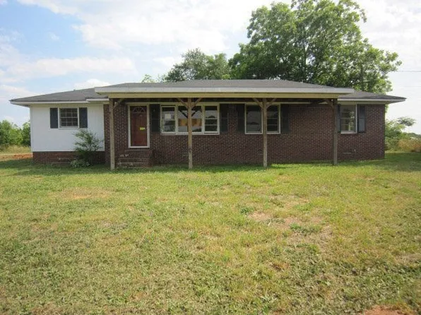 2655 Hester Town Rd, Monroe, GA 30655