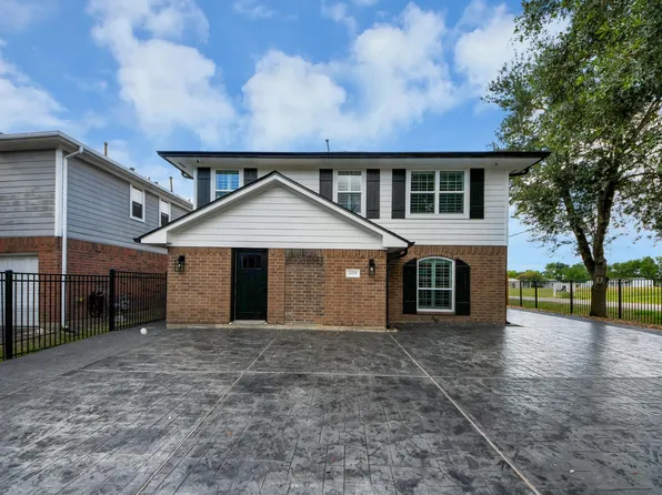 4631 Mi Castillo Ct, Houston, TX 77045
