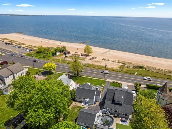 792 Ocean Avenue, West Haven, CT 06516