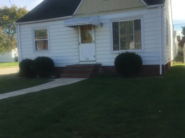 6201 Northcliff Ave, Brooklyn, OH 44144