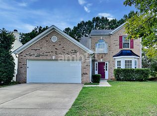 125 Fairford Dr, Holly Springs, NC 27540