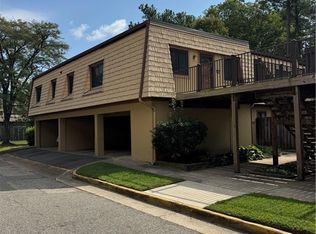 1645 Malibu Pl, Newport News, VA 23608
