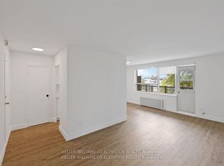3 Swift Dr #204-C13, Toronto, ON M4A 2A3