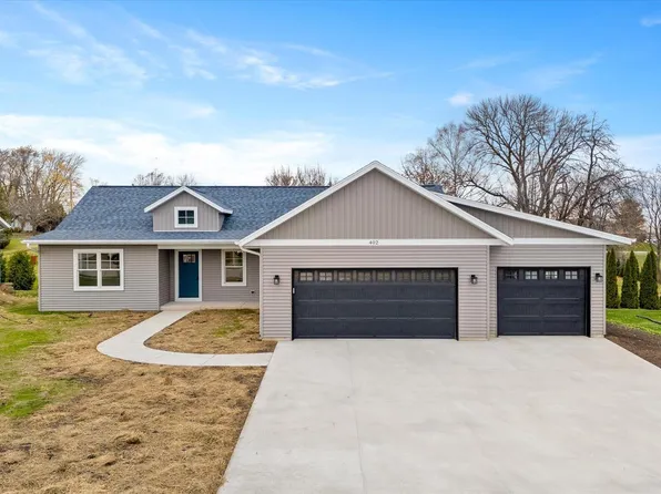 402 Eastfield DRIVE, Oostburg, WI 53070
