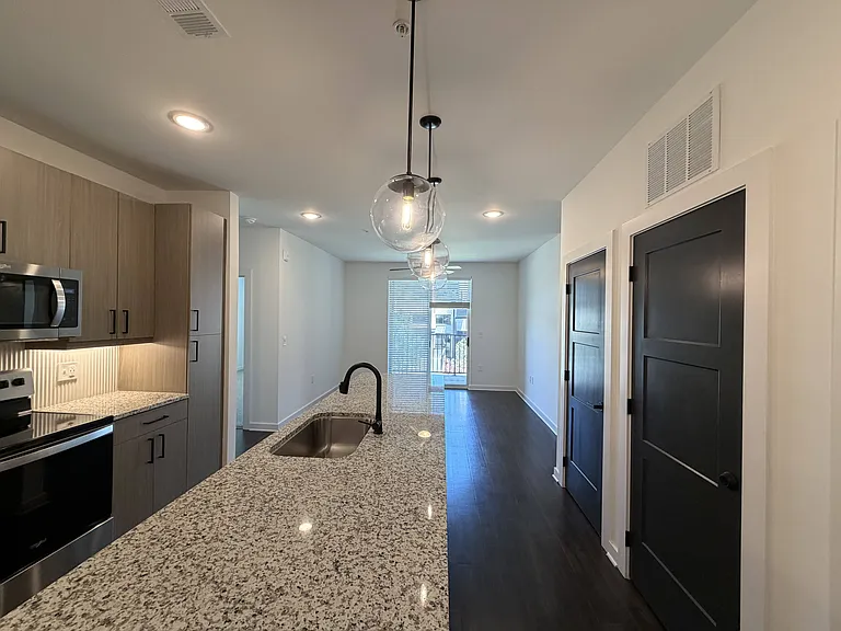 The Wren Apartments — Photo 183
