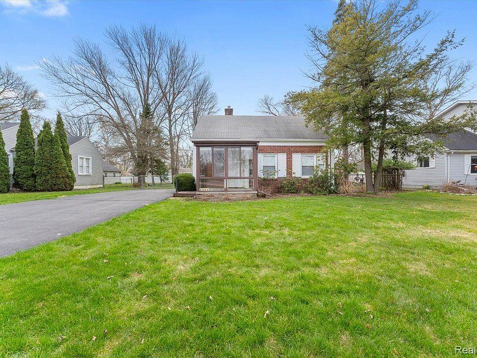 1st image of 9249 Whitall Ln