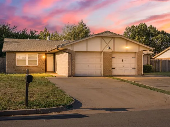 7707 NW 113th Pl, Oklahoma City, OK 73162