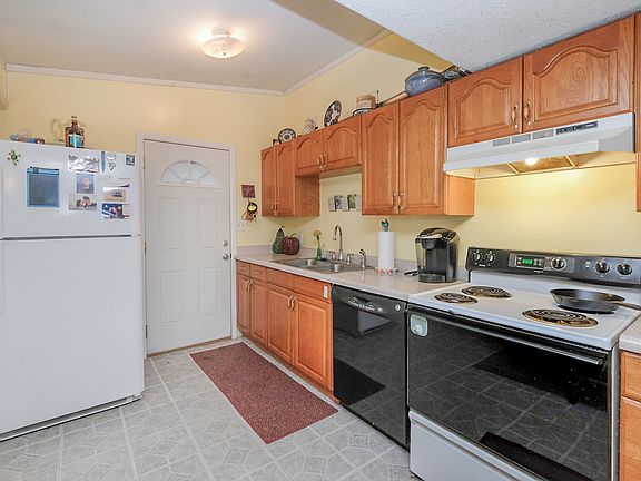 4th image of 2417 Cimarron Dr