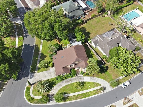 2nd image of 2054 PALM VISTA DRIVE