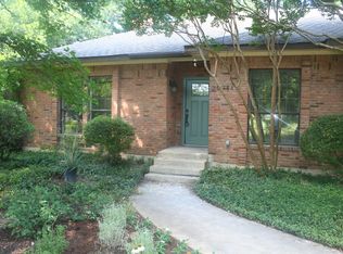 2971-A N Sunbeck Cir, Farmers Branch, TX 75234