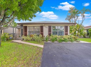 7525 Deuce Ln, Lake Worth, FL 33467