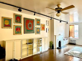 271 E 7th St, New York, NY 10009