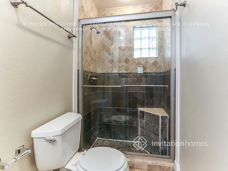 8410 NW 24th Pl — Photo 15