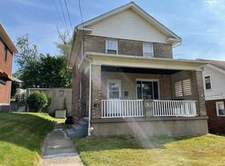 10 Station St, Carnegie, PA 15106