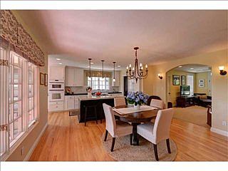 5th image of 4920 Marlborough Dr