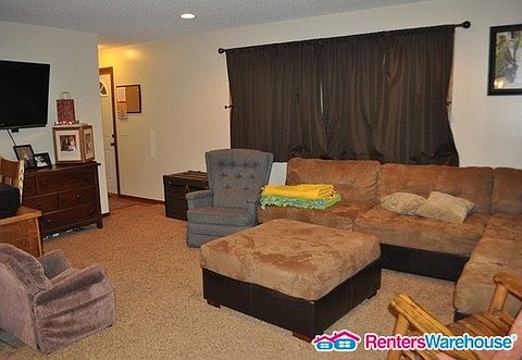4th image of 13873 210th St E
