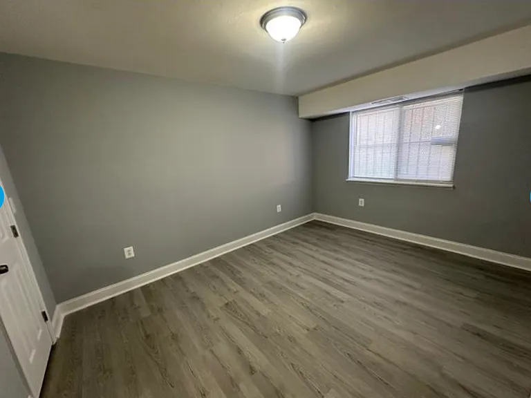 5105 F St SE #101 — Photo 6