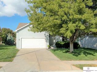 14918 Binney St, Omaha, NE 68116