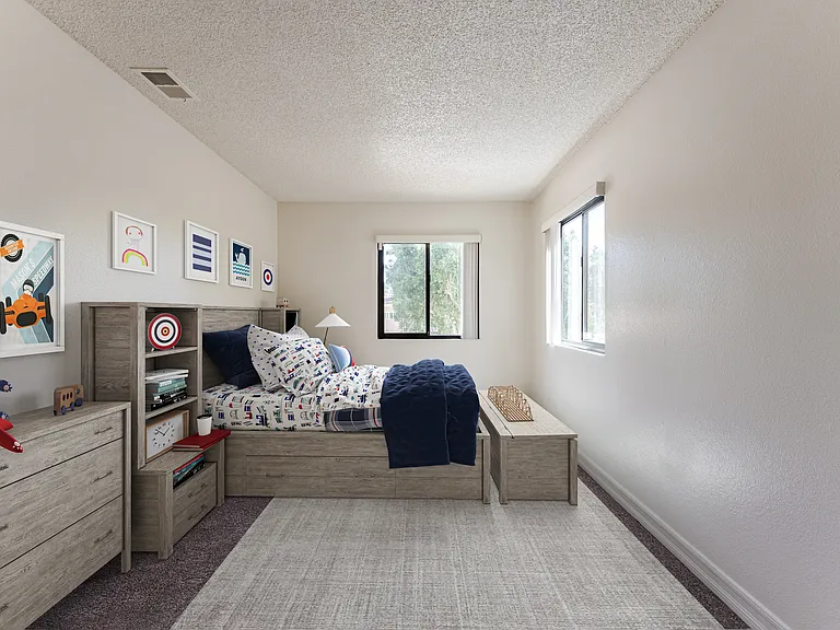 Hilleary Park - Military Housing — Photo 10