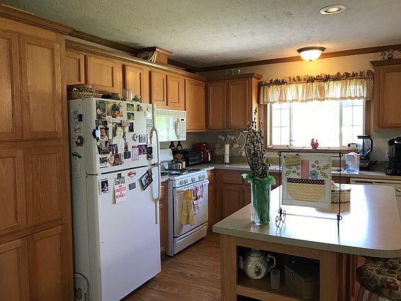 3rd image of 4957 Sandstone Cir